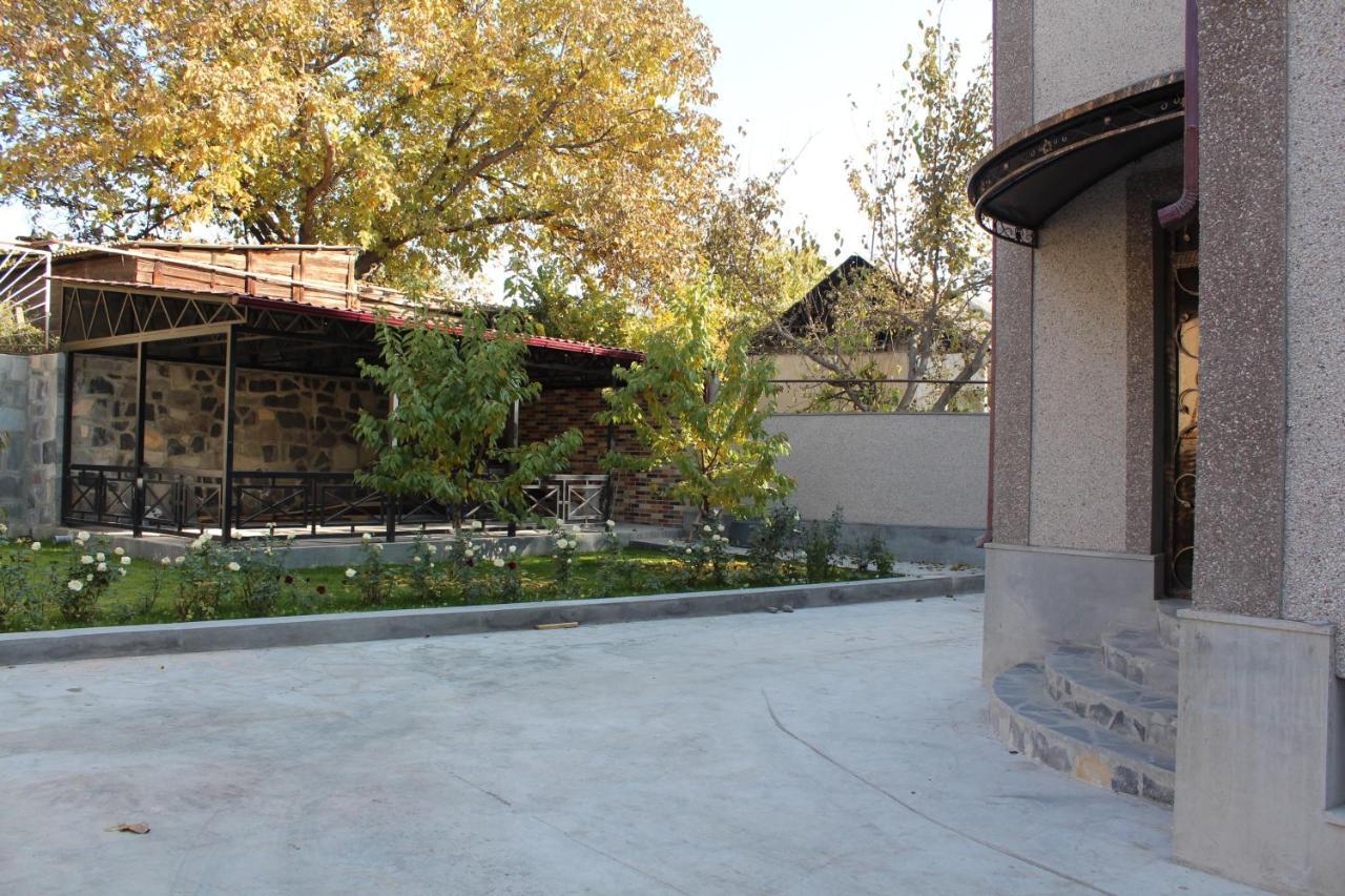 Cherry Garden Boutique Hotel Yeghegnadzor Екстер'єр фото