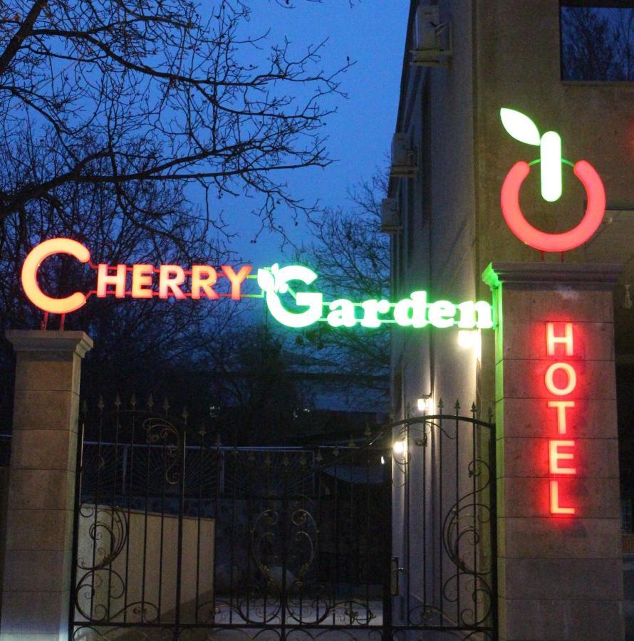 Cherry Garden Boutique Hotel Yeghegnadzor Екстер'єр фото