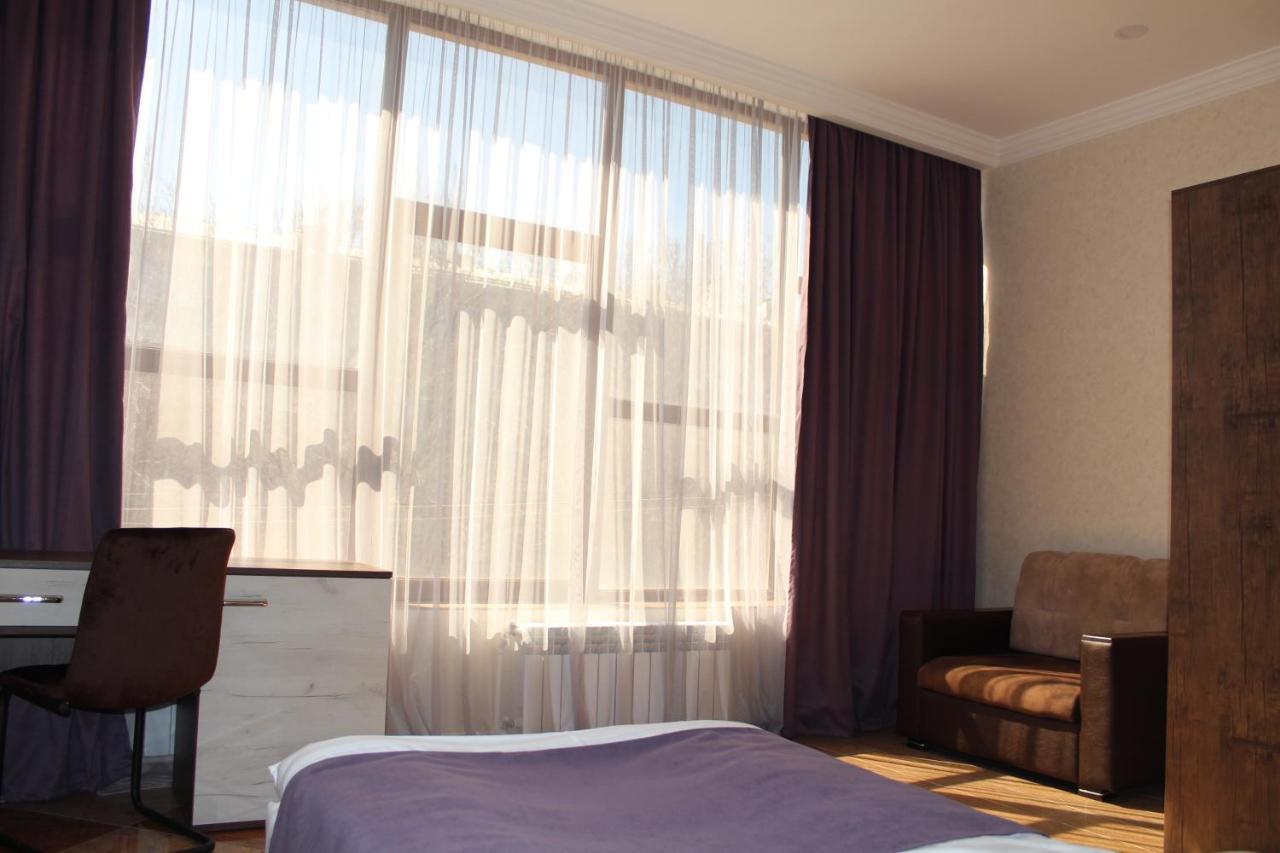Cherry Garden Boutique Hotel Yeghegnadzor Екстер'єр фото